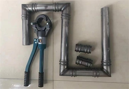 克孜勒苏承台冷却管
