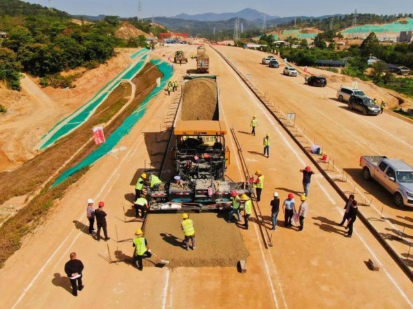 克孜勒苏高速公路
